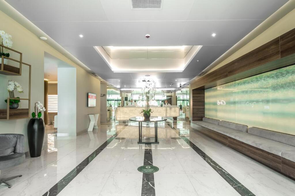 Hotel Orbit City Batumi Exterior foto